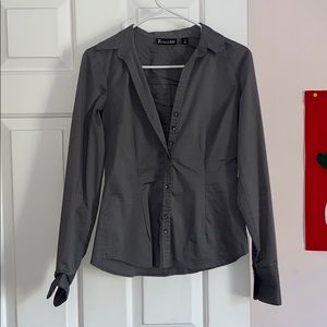 NEW YORK AND COMPANY BUTTON UP BLOUSE